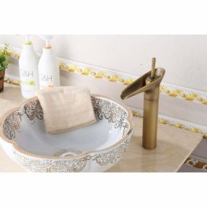 Baterie20Lavoar20Inalta20Cascada2C20Bronz20Antichizat2C20Esn1764.jpg Baterie Lavoar Inalta Cascada, Bronz Antichizat,Elit's Esn 1764