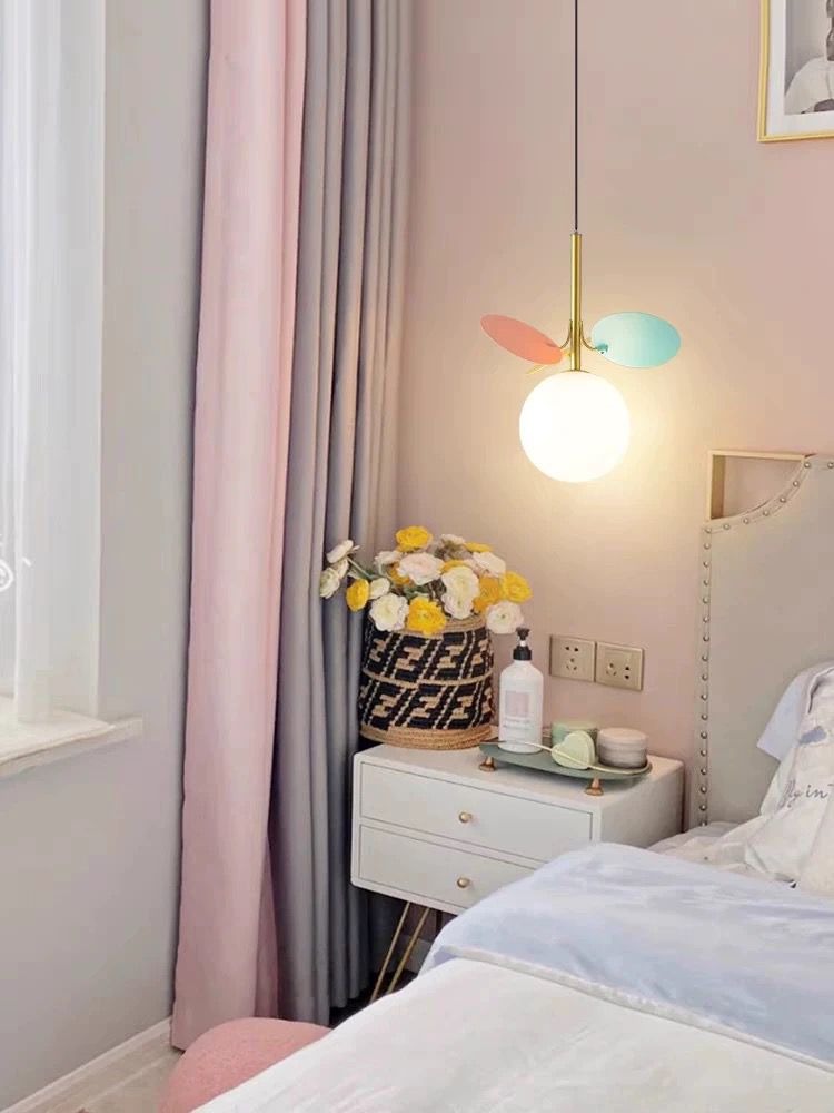 Lustra Tip Pendul Cu Petale Colorate Elit's