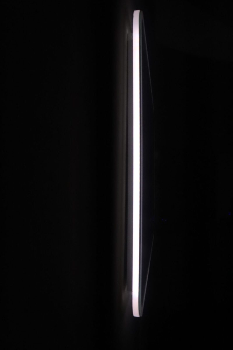 Oglinda Baie LED cu Dezaburire, Ceas si Senzor Touch Elit's– 80×60 cm, Rama Acril, Lumina Rece / Calda / Neutra