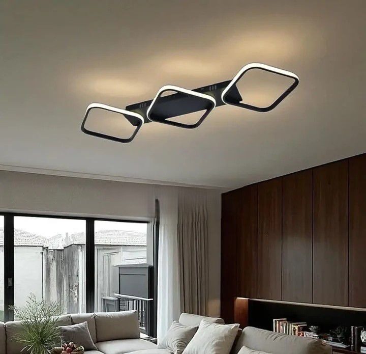 WhatsAppImage2025-09-15at15.56.4 💡 Lustra LED L77206/3 MB Elit's– Eficiență și Design în Format Compact