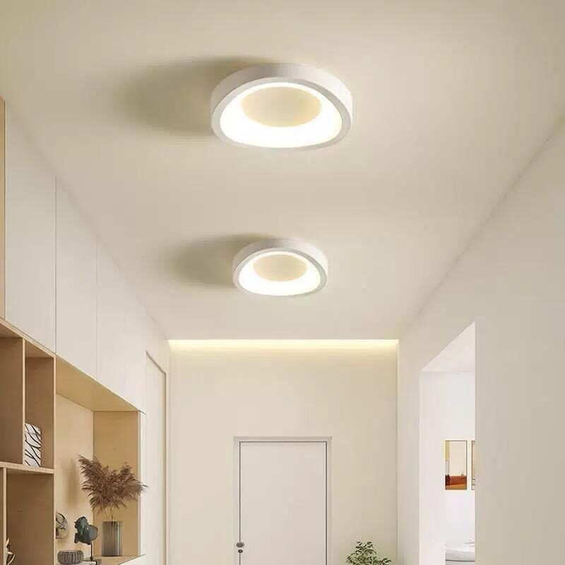 Aplica LED Ovală – Eleganță Minimalistă și Lumină Versatilă Elit's
