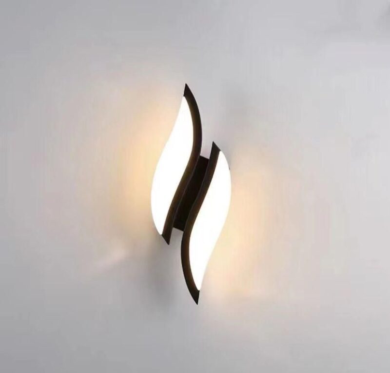 Aplică LED Model 3927 – Design Modern, 8W, Negru