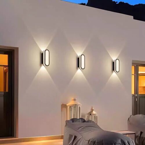 Aplică LED Exterior Model 0241-300A BK – IP65, 10W, Lumină Caldă 3000K