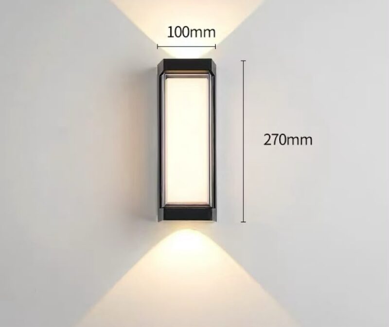 34d8d014-7325-46cb-ba27-5fcd92fb1b93 Aplică LED Exterior Model 605L – 20W, Lumină Caldă 3000K