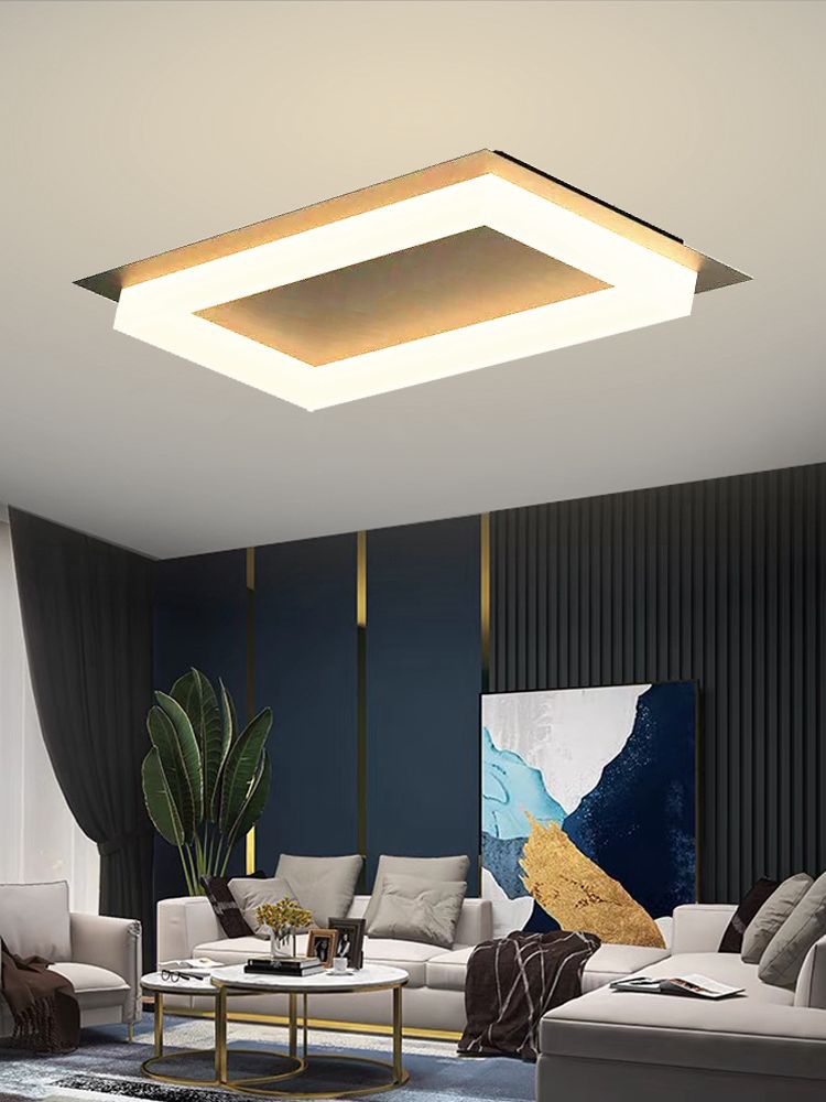 Lustră LED cu Telecomandă Gold 700×350mm